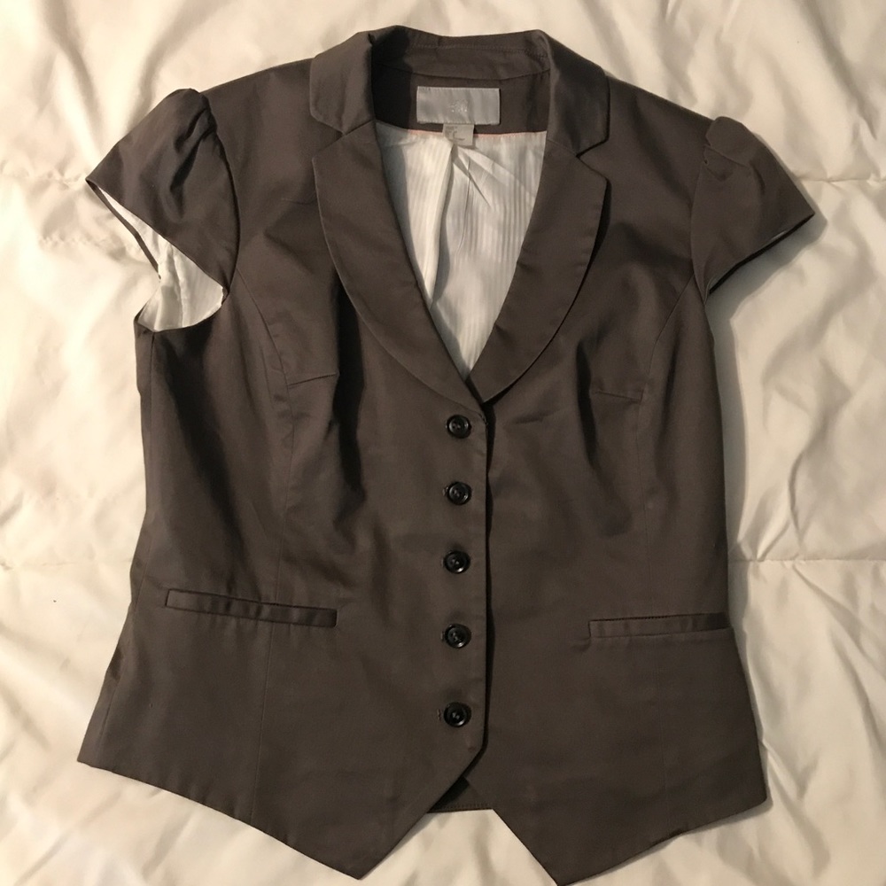 * H&M Crop Blazer